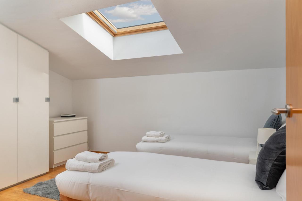 Flateli Cort Reial 7 Apartment Girona Exterior foto